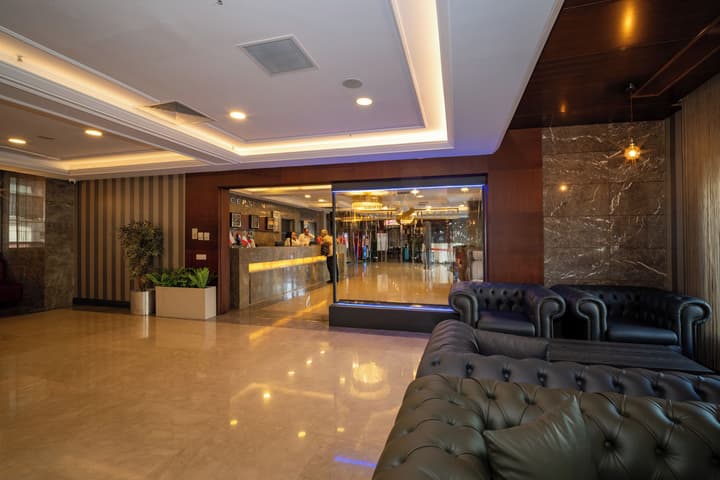 Grand S Hotel