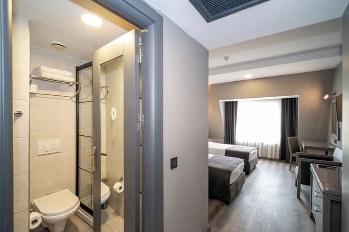 Grand S Hotel