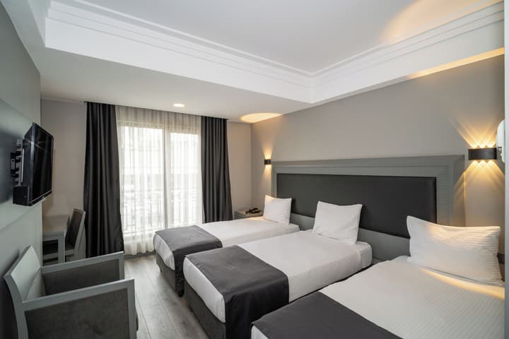 Grand S Hotel