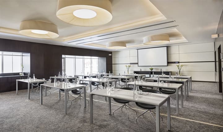 Hyatt Place Dubai Al Rigga