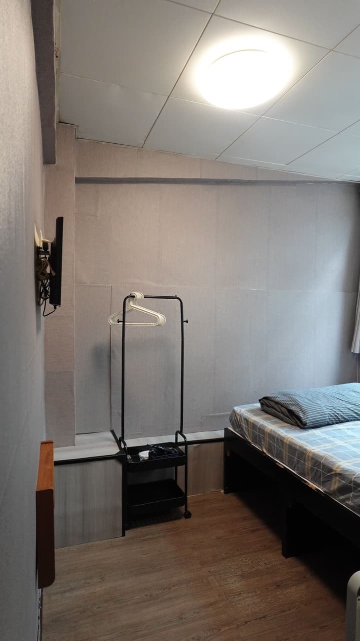 ALOHAS Hostel