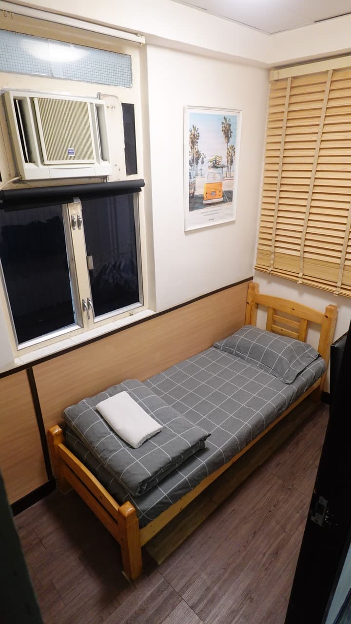 ALOHAS Hostel