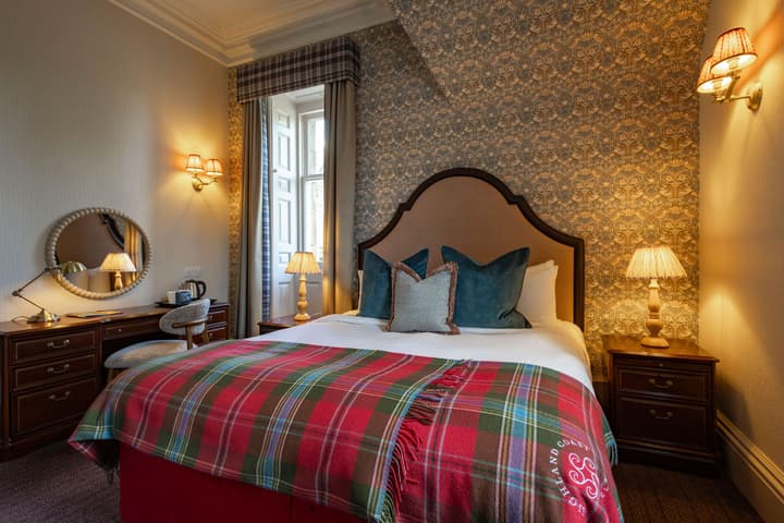Lochardil House Hotel