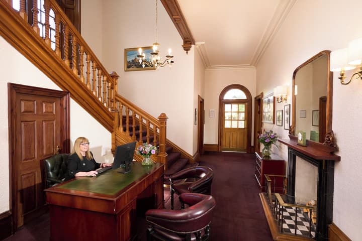 Lochardil House Hotel