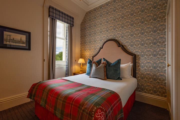 Lochardil House Hotel