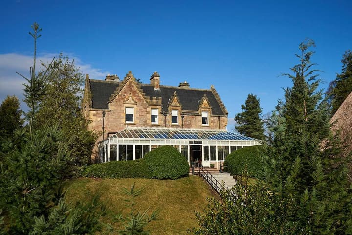Lochardil House Hotel