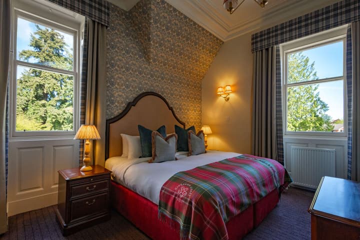 Lochardil House Hotel