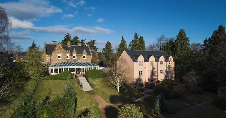 Lochardil House Hotel