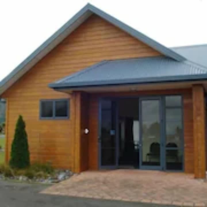 The Peaks Motor Inn