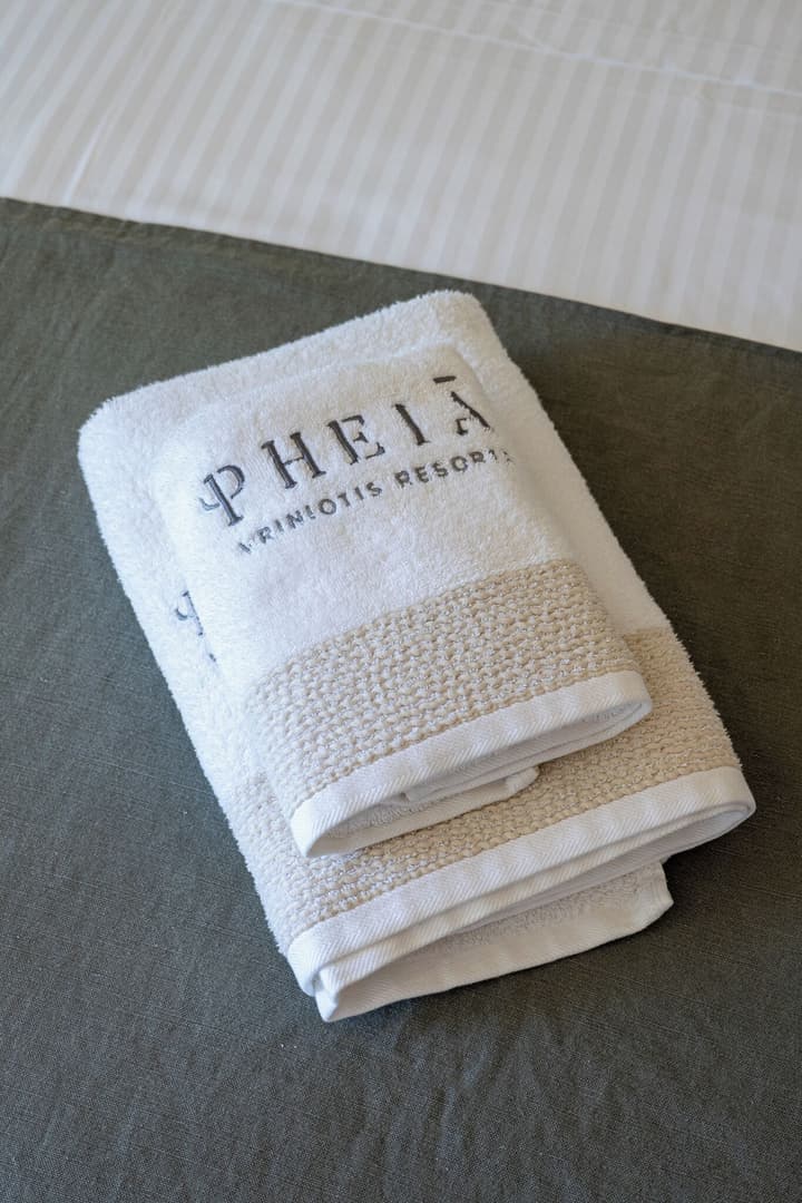 PHEIA, Vriniotis Resorts