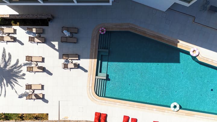 PHEIA, Vriniotis Resorts