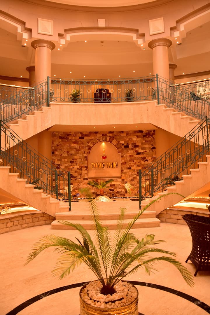 Dive Inn Resort