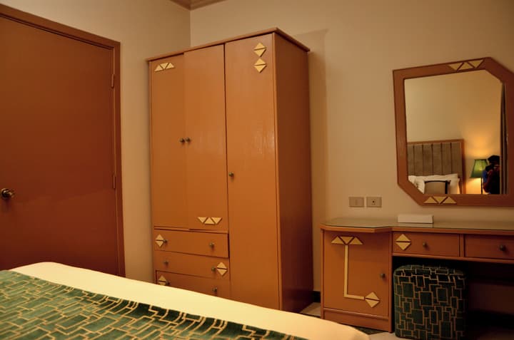 Dive Inn Resort