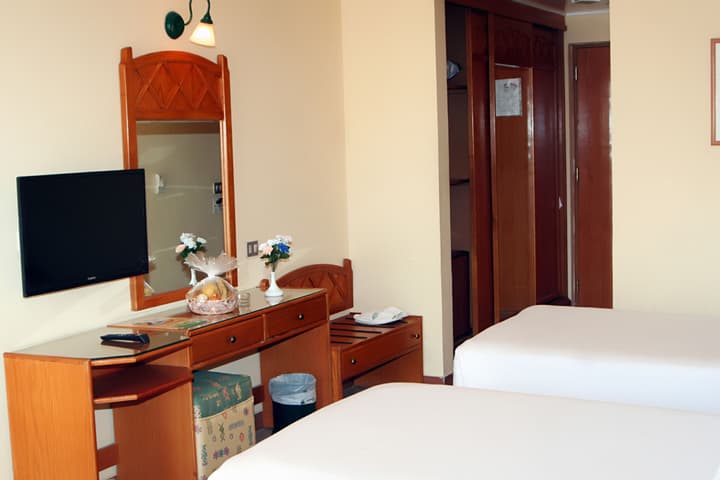Dive Inn Resort