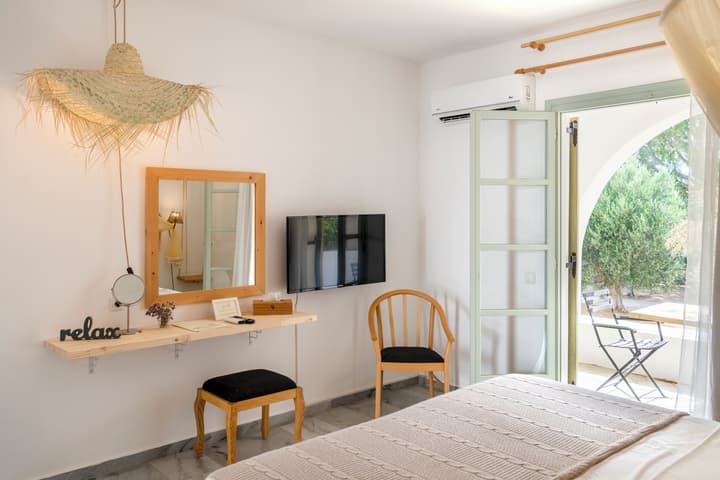 Parosland Hotel