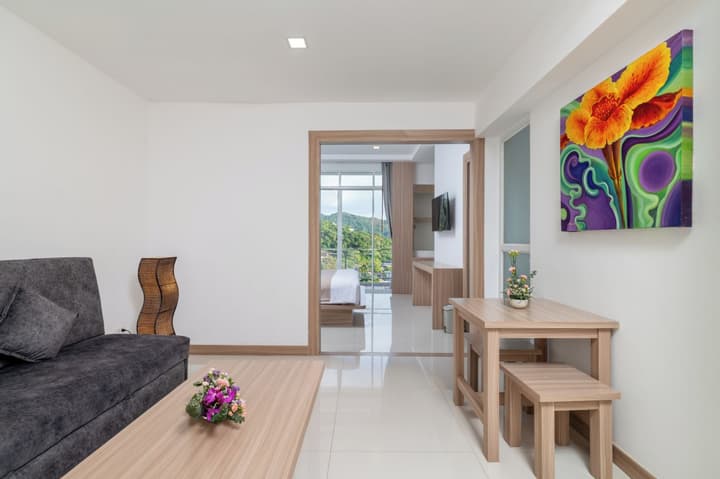 Laelay Suites
