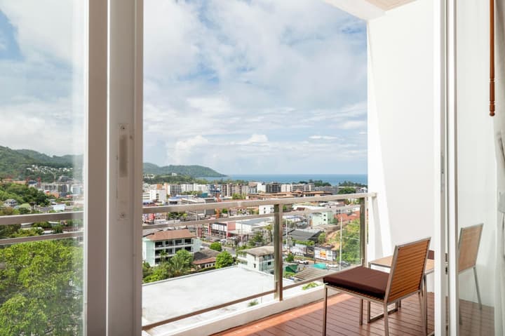 Laelay Suites