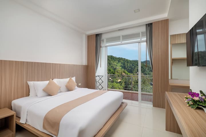 Laelay Suites