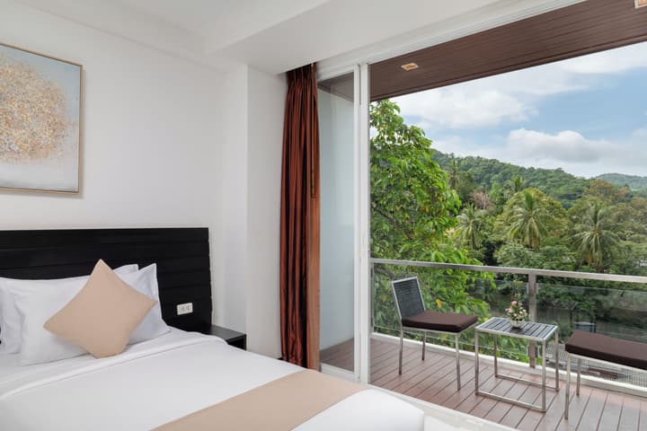 Laelay Suites