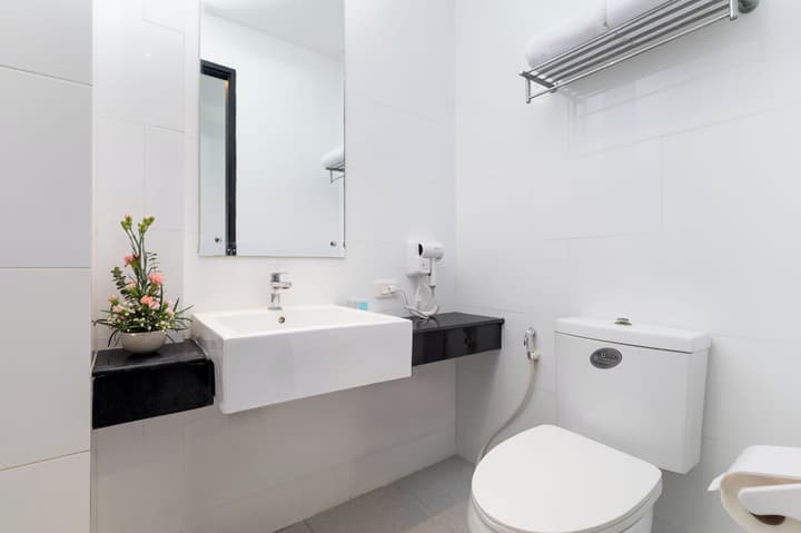 Laelay Suites