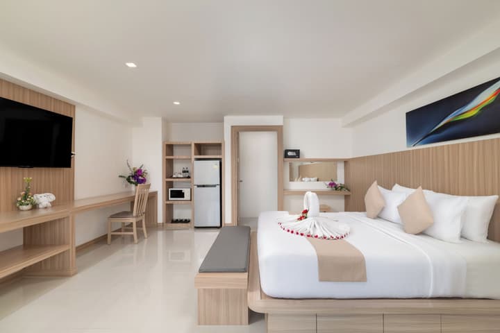 Laelay Suites