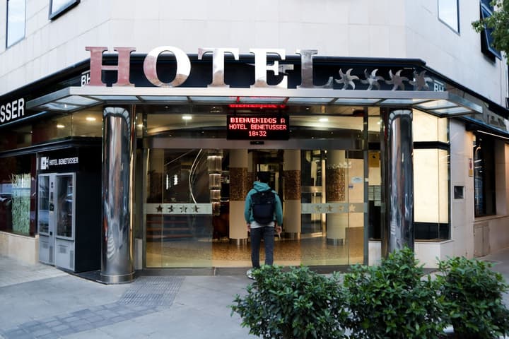 Hotel Benetússer