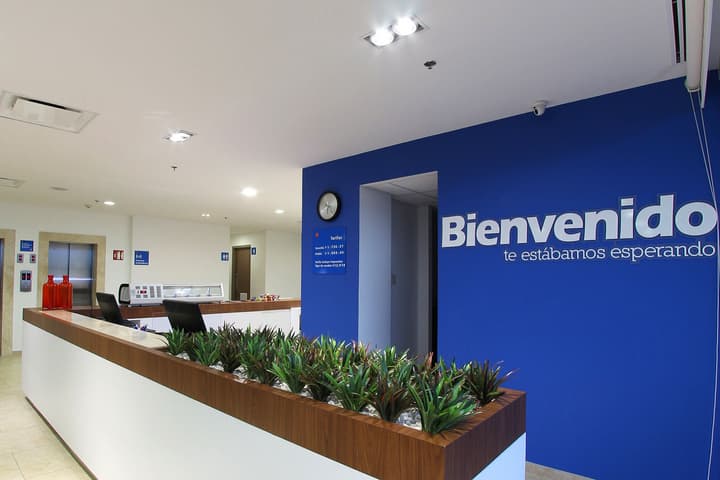 One La Paz Hotel
