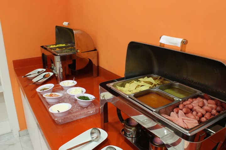 One La Paz Hotel