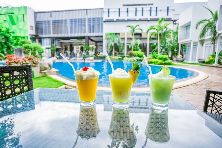 Aziza Paradise Hotel