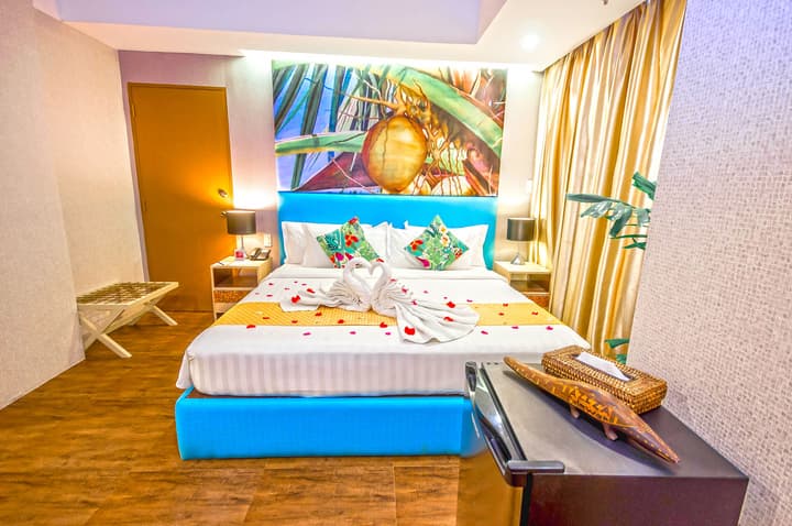 Aziza Paradise Hotel