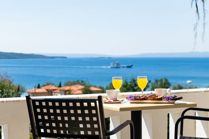 Alexandros Palace