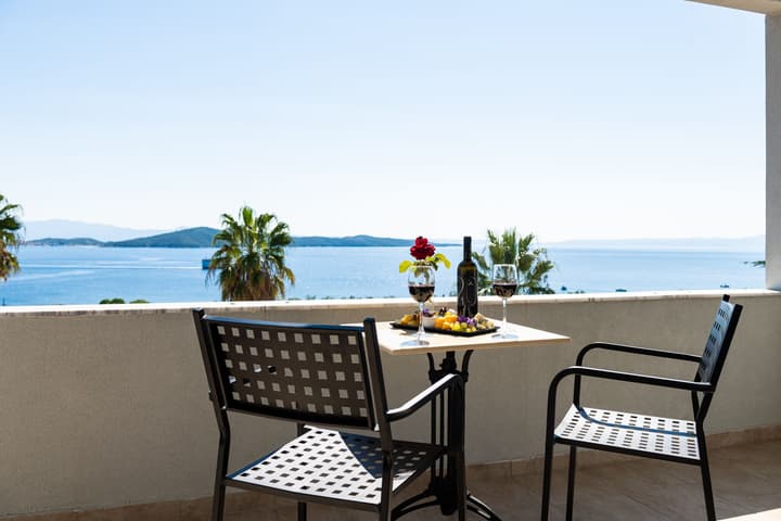 Alexandros Palace