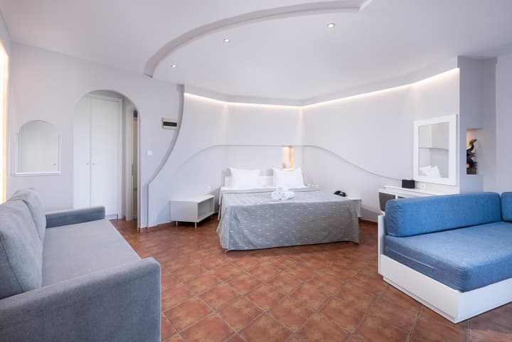 Alexandros Palace
