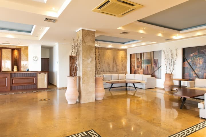 Alexandros Palace