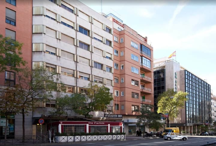 Boutique Urban Madrid Serrano