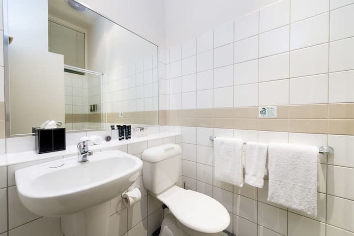 Tolarno Hotel