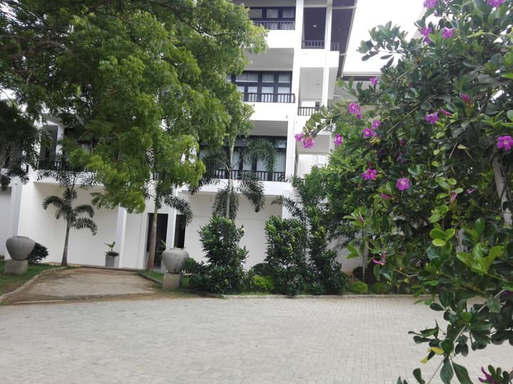 Lagoon Paradise Beach Resort
