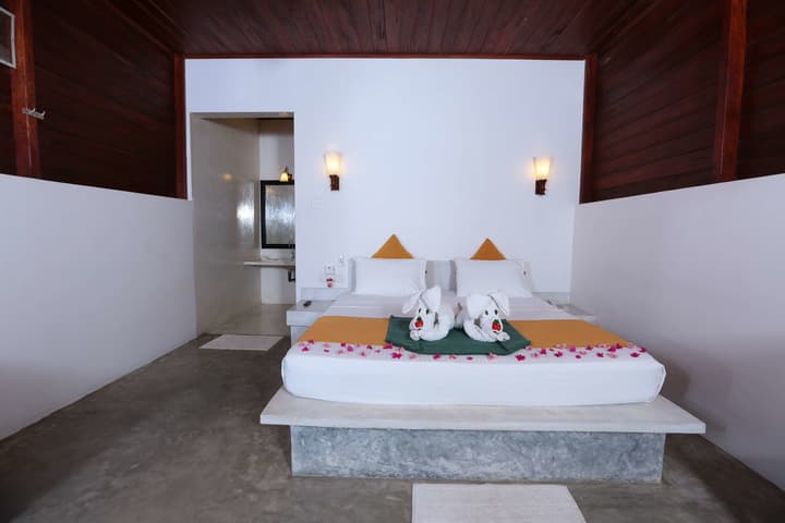 Lagoon Paradise Beach Resort