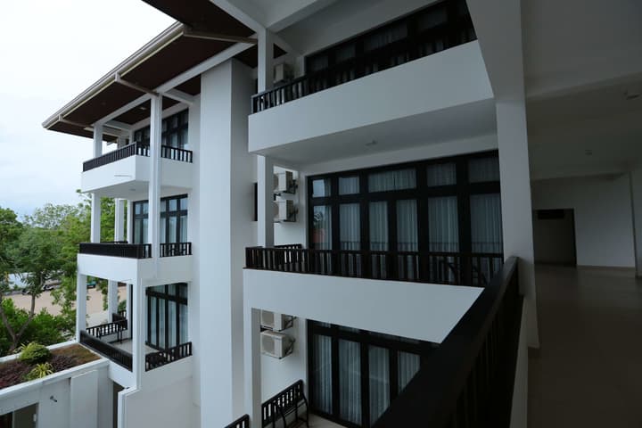 Lagoon Paradise Beach Resort