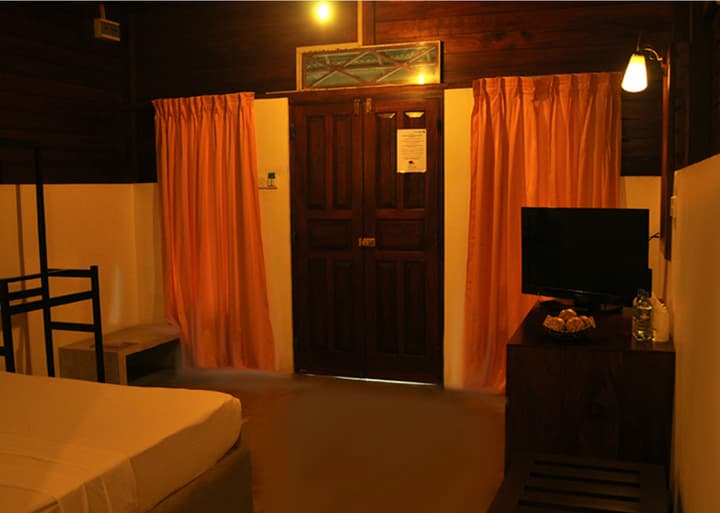 Lagoon Paradise Beach Resort