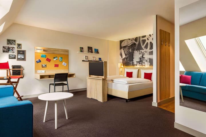 City Hotel MAX - Munich West