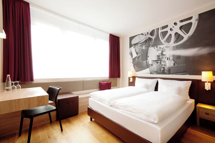 City Hotel MAX - Munich West