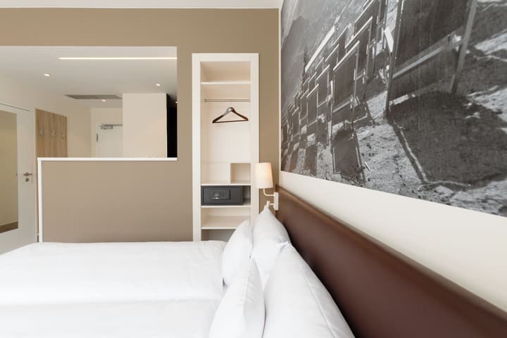 City Hotel MAX - Munich West