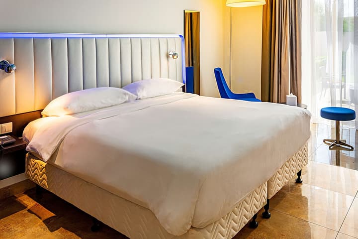 Park Inn by Radisson Hotel & Residence Duqm