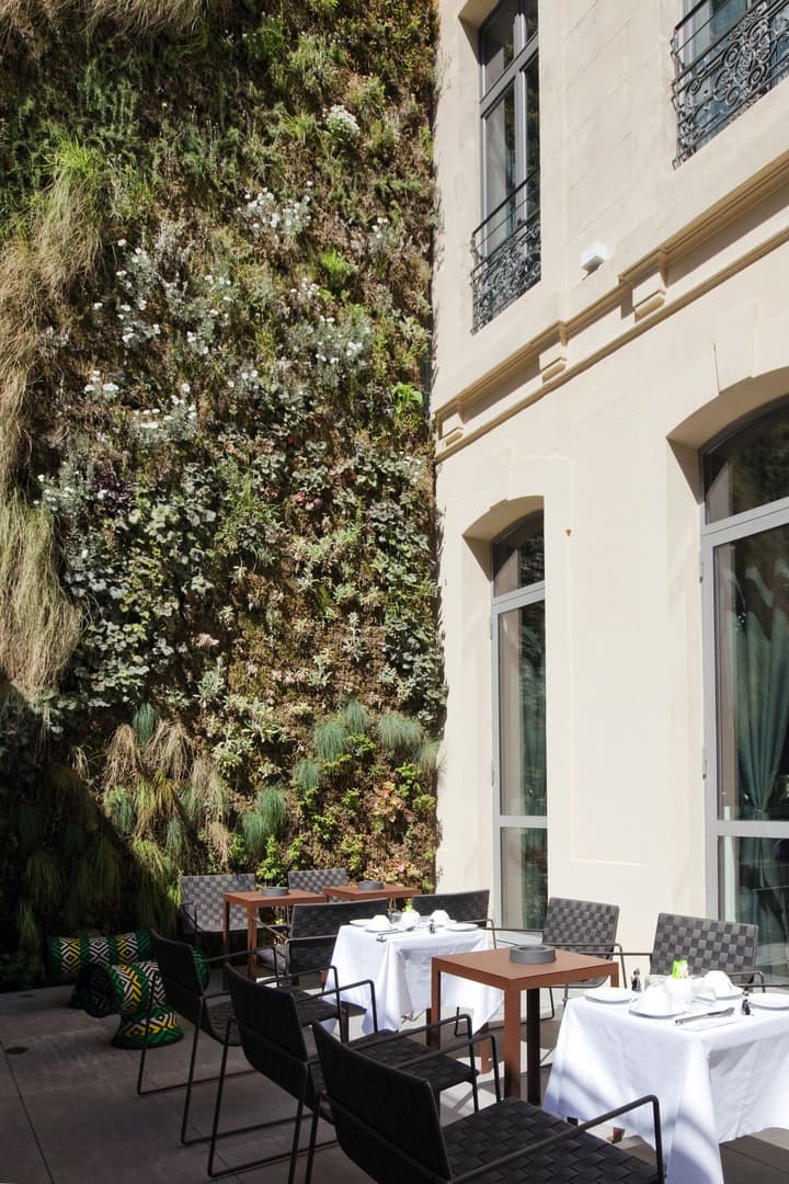 C2 hôtel