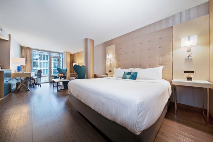 Hotel Blu Vancouver