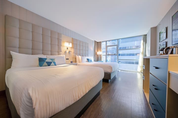Hotel Blu Vancouver