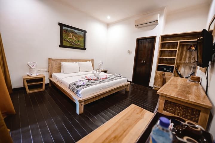 Royal Regantris Villa Karang