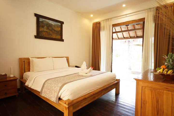 Royal Regantris Villa Karang