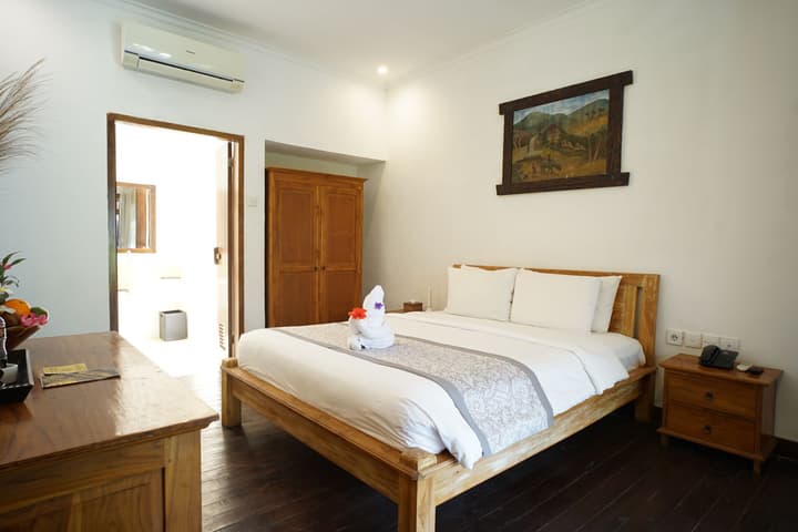 Royal Regantris Villa Karang